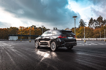 Wohnmobilvermietung Autoverleih Sammüller GmbH +AS Wohnmobil- Vermietung Armin Sammüller