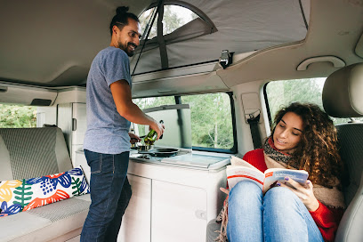 Wohnmobilvermietung Indie Campers Hamburg - Pick-up Center