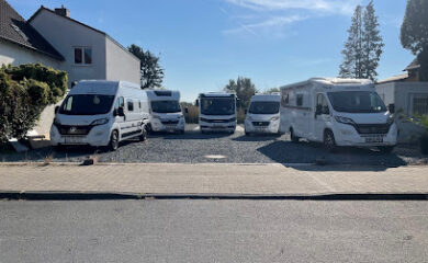 Hessencamper - Wohnwagen- und Wohnmobilvermietung, Hunde sind willkommen. 2 Wohnmobilvermietung Nikos Wohnmobile