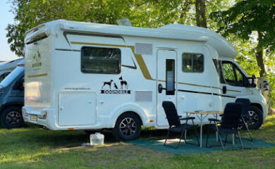 FreewayCamper - Wohnmobil & Camper mieten Leipzig 11 Wohnmobilvermietung Wohnmobilvermietung DOGMOBILE Eckstein-Scheffler Urlaub mit Hund im Wohnmobil